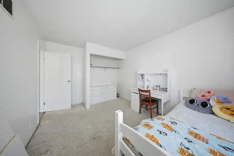 Tiny photo for 1240 Foxcroft Drive, Aurora, IL 60506 (MLS # 12616789)