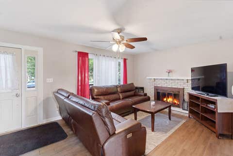 Tiny photo for 1240 Foxcroft Drive, Aurora, IL 60506 (MLS # 12616789)