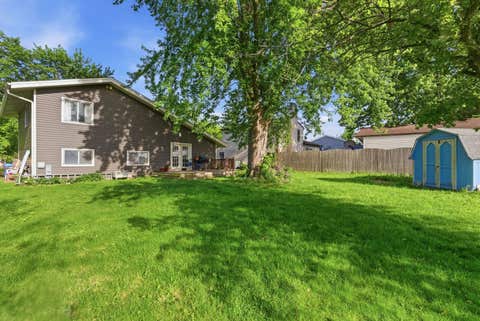 Tiny photo for 1240 Foxcroft Drive, Aurora, IL 60506 (MLS # 12616789)