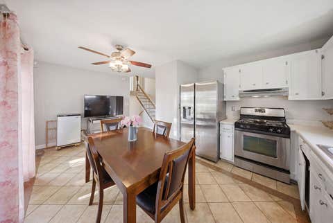 Tiny photo for 1240 Foxcroft Drive, Aurora, IL 60506 (MLS # 12616789)