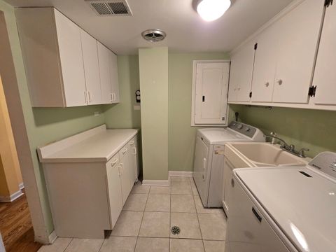 Tiny photo for 1005 Bonnie Brae Place #5F, River Forest, IL 60305 (MLS # 12629351)