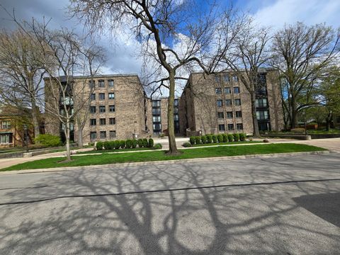 Photo of 1005 Bonnie Brae Place #5F, River Forest, IL 60305 (MLS # 12629351)