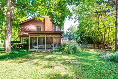 Tiny photo for 1175 Edgewood Road, Lake Forest, IL 60045 (MLS # 12619030)