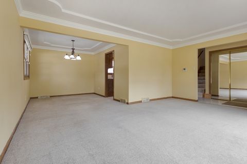 Tiny photo for 8456 170th Place, Tinley Park, IL 60487 (MLS # 12462582)