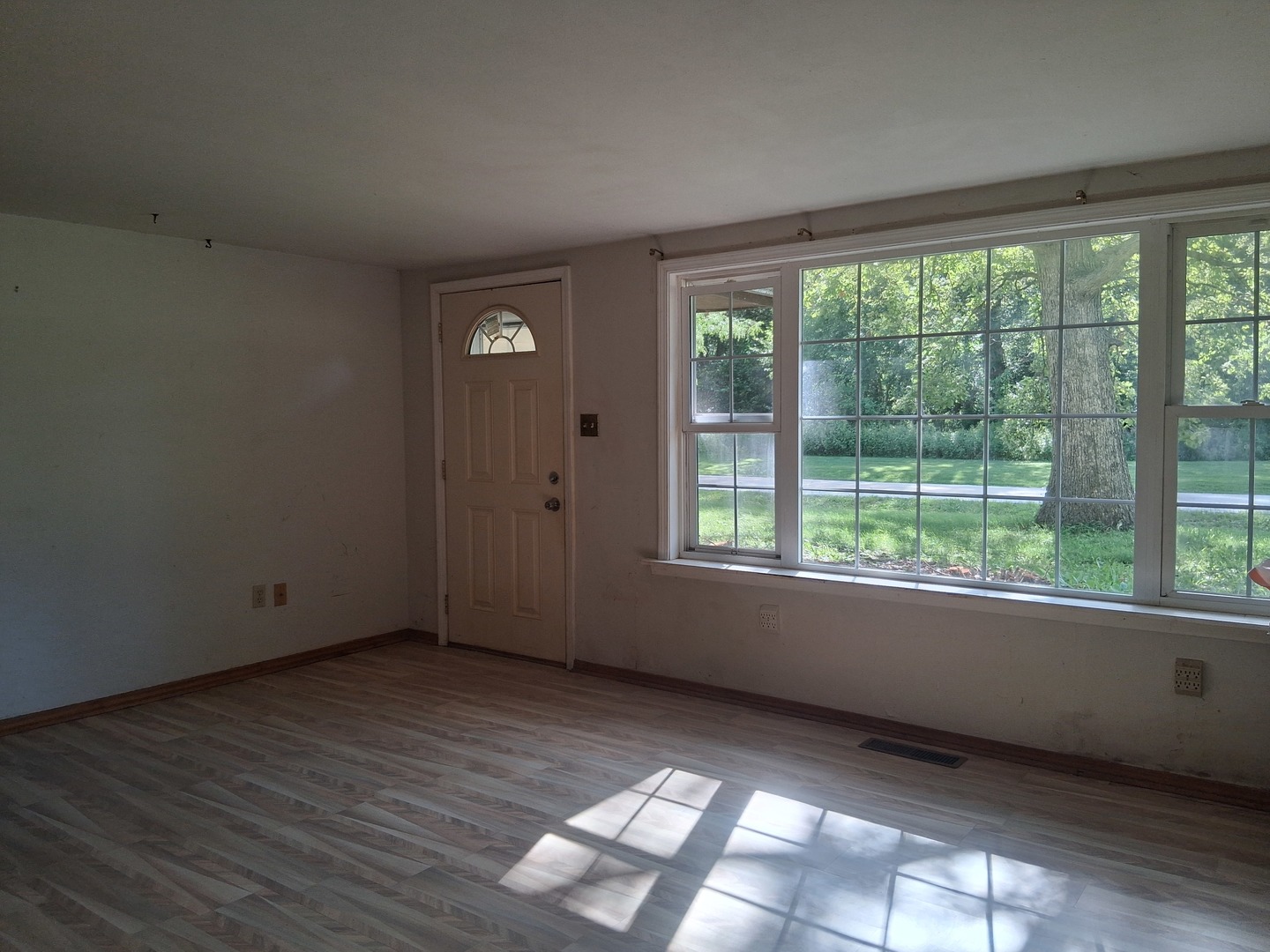 1923 Bruning Drive