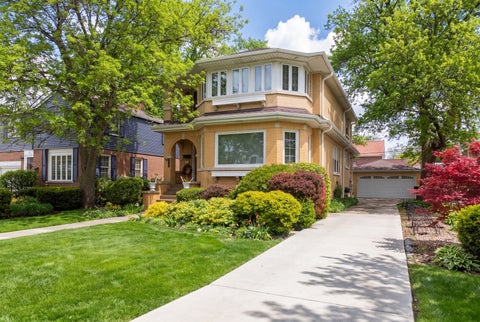 Photo of 1605 S Fairview Avenue, Park Ridge, IL 60068 (MLS # 12687579)