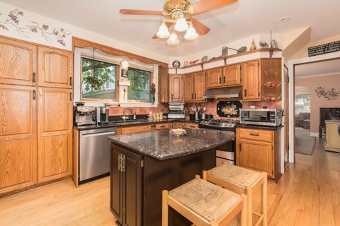 Tiny photo for 1605 S Fairview Avenue, Park Ridge, IL 60068 (MLS # 12687579)