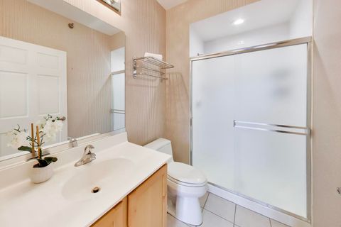 Tiny photo for 435 W ERIE Street #701, Chicago, IL 60654 (MLS # 12628196)