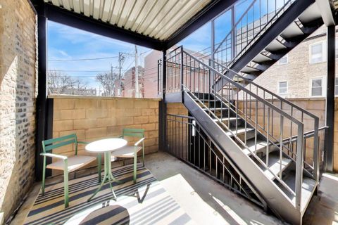 Tiny photo for 1953 W FOSTER Avenue #1, Chicago, IL 60640 (MLS # 12574584)