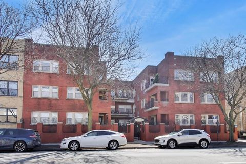 Tiny photo for 1953 W FOSTER Avenue #1, Chicago, IL 60640 (MLS # 12574584)