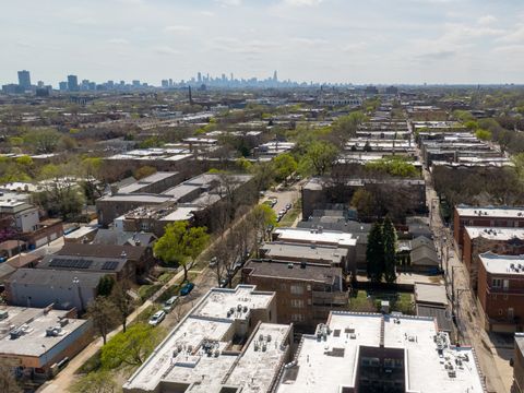 Tiny photo for 1953 W FOSTER Avenue #1, Chicago, IL 60640 (MLS # 12574584)