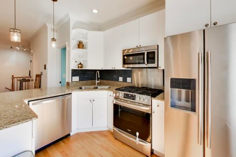 Tiny photo for 1953 W FOSTER Avenue #1, Chicago, IL 60640 (MLS # 12574584)