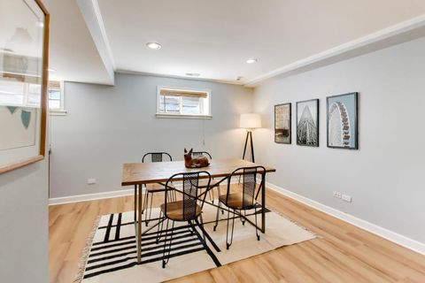 Tiny photo for 1953 W FOSTER Avenue #1, Chicago, IL 60640 (MLS # 12574584)