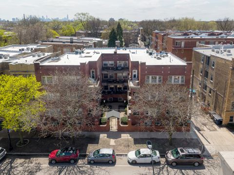 Tiny photo for 1953 W FOSTER Avenue #1, Chicago, IL 60640 (MLS # 12574584)