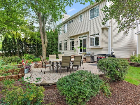 Tiny photo for 2221 Somerset Lane, Mundelein, IL 60060 (MLS # 12734552)