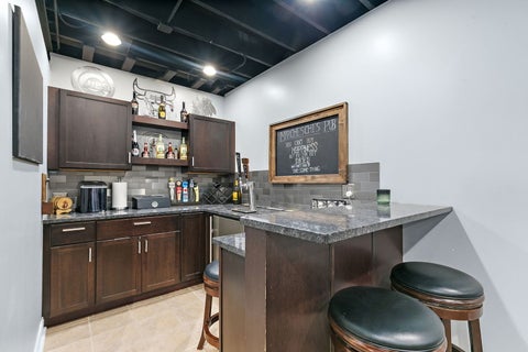 Tiny photo for 2221 Somerset Lane, Mundelein, IL 60060 (MLS # 12734552)