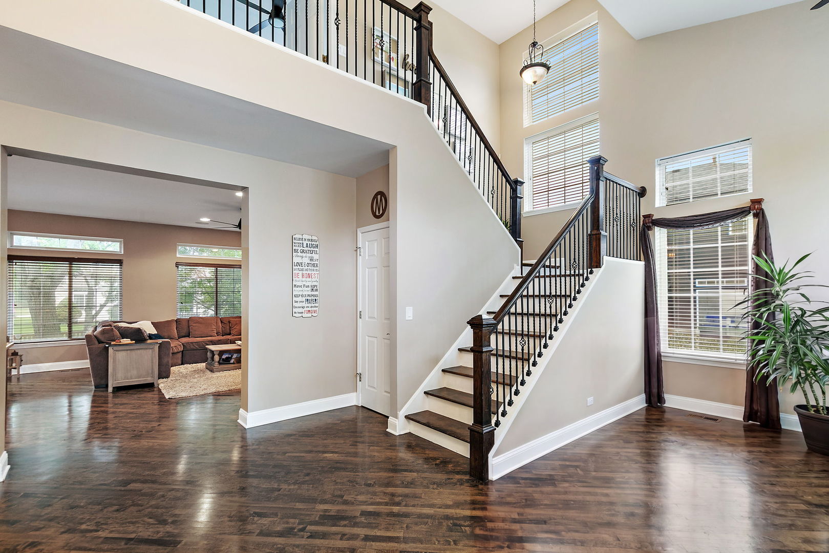 2221 Somerset Lane