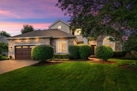 Photo of 2221 Somerset Lane, Mundelein, IL 60060 (MLS # 12734552)
