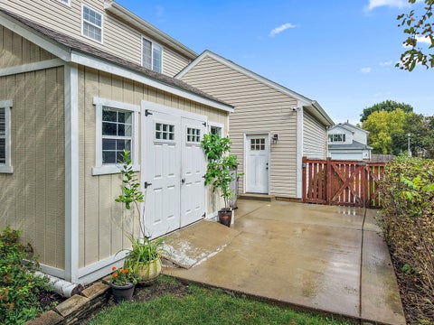 Tiny photo for 2221 Somerset Lane, Mundelein, IL 60060 (MLS # 12734552)