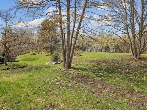 Tiny photo for 374 White Oak Lane #1190, Lake Barrington, IL 60010 (MLS # 12572379)