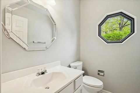 Tiny photo for 374 White Oak Lane #1190, Lake Barrington, IL 60010 (MLS # 12572379)