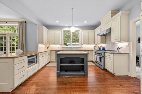 Tiny photo for 716 20th Street, Wilmette, IL 60091 (MLS # 12754517)