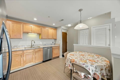 Tiny photo for 420 W Burlington Avenue #406, La Grange, IL 60525 (MLS # 12769431)