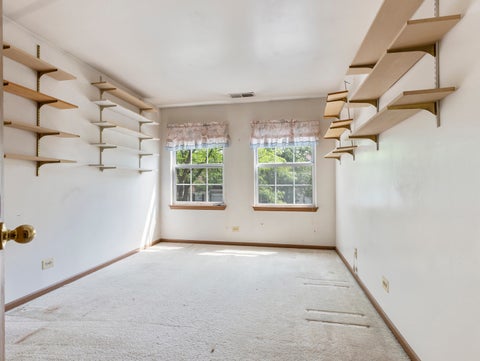 Tiny photo for 4 Truman Court #B, Streamwood, IL 60107 (MLS # 12698869)