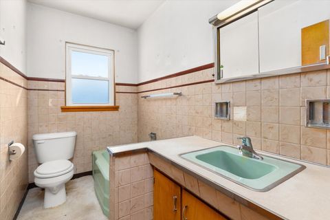 Tiny photo for 1010 Elliott Street, Streator, IL 61364 (MLS # 12557128)