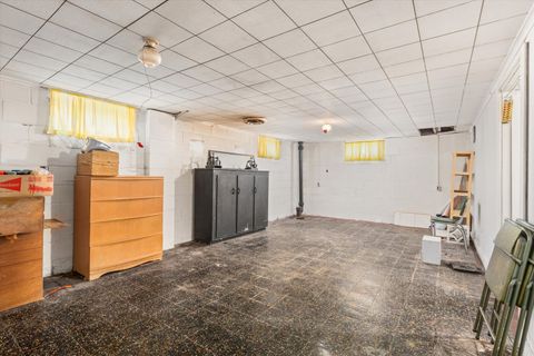 Tiny photo for 1010 Elliott Street, Streator, IL 61364 (MLS # 12557128)