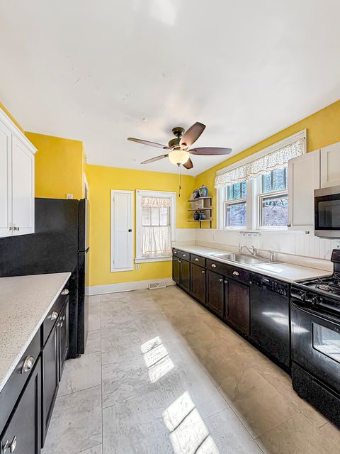 Tiny photo for 405 N Apple Avenue, Freeport, IL 61032 (MLS # 12587775)