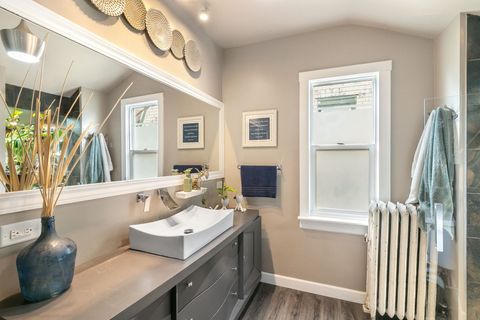 Tiny photo for 11345 S BELL Avenue, Chicago, IL 60643 (MLS # 12556630)