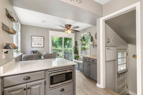 Tiny photo for 11345 S BELL Avenue, Chicago, IL 60643 (MLS # 12556630)