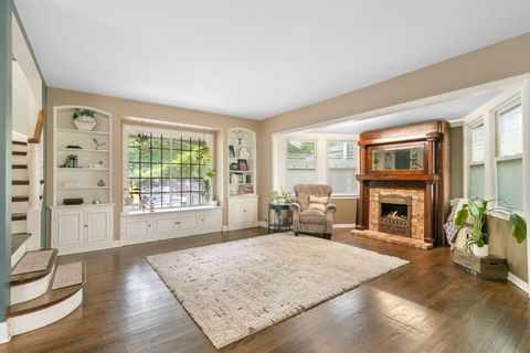 Tiny photo for 11345 S BELL Avenue, Chicago, IL 60643 (MLS # 12556630)