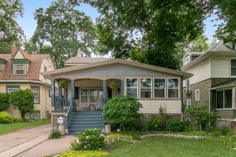 Tiny photo for 11345 S BELL Avenue, Chicago, IL 60643 (MLS # 12556630)
