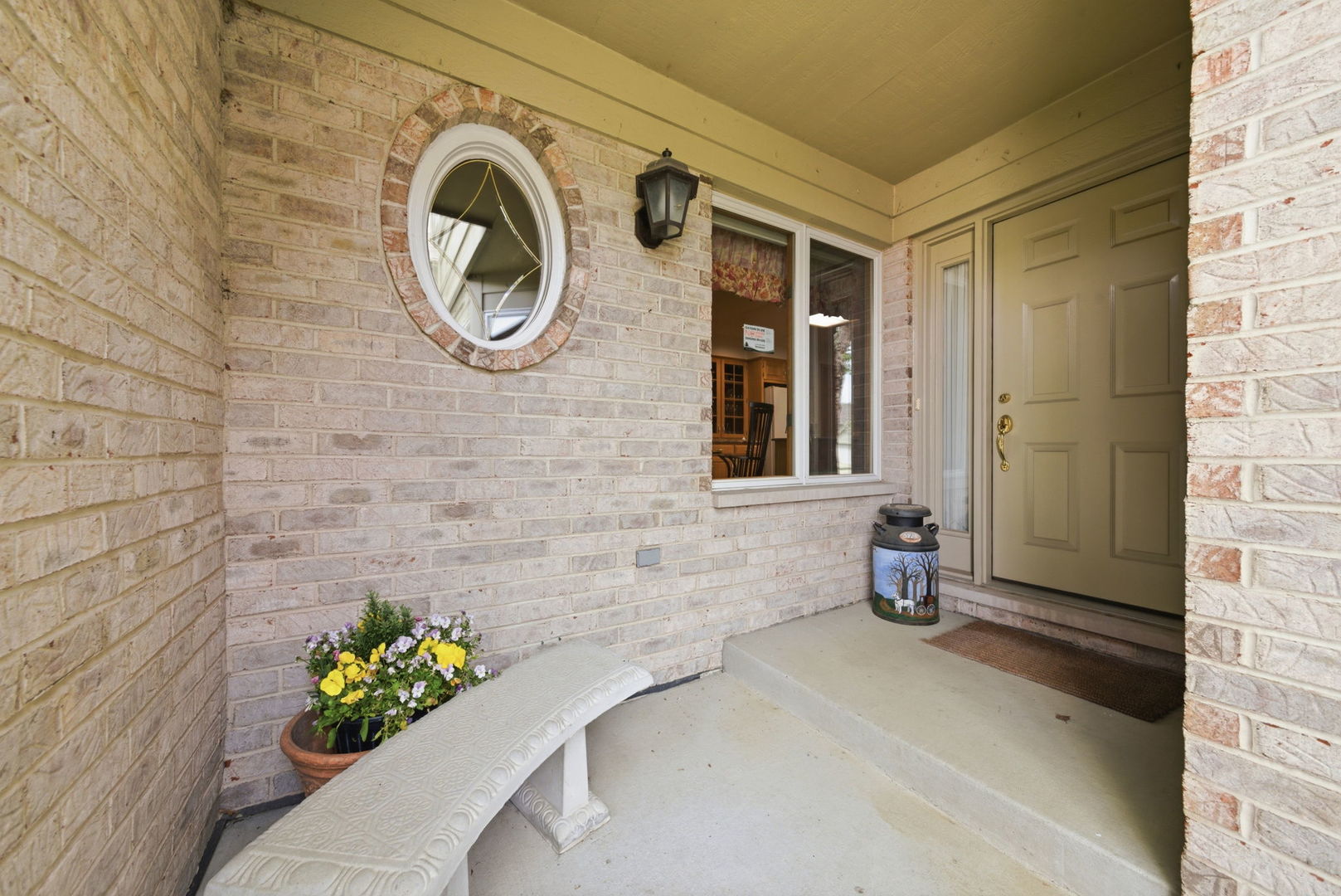 2235 Tamarack Drive