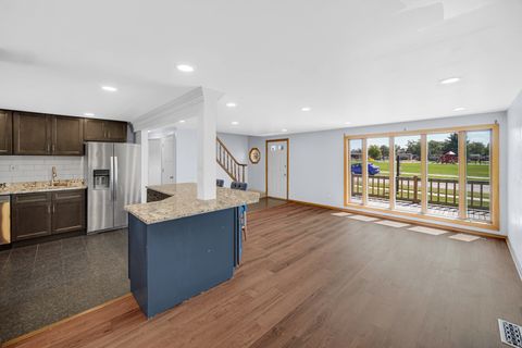 Tiny photo for 275 Frederick Drive, Chicago Heights, IL 60411 (MLS # 12417710)