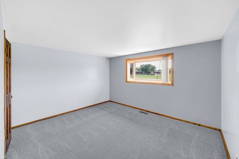 Tiny photo for 275 Frederick Drive, Chicago Heights, IL 60411 (MLS # 12417710)