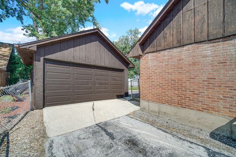 Tiny photo for 275 Frederick Drive, Chicago Heights, IL 60411 (MLS # 12417710)