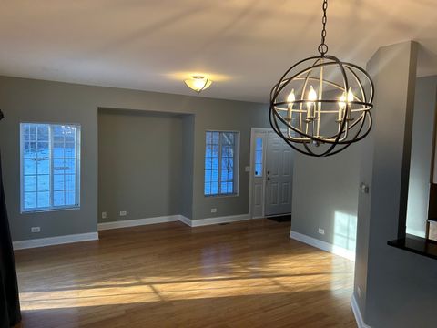 Tiny photo for 258 Windsor Court #C, South Elgin, IL 60177 (MLS # 12541350)