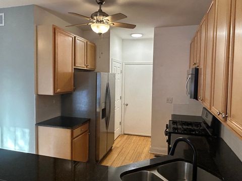 Tiny photo for 258 Windsor Court #C, South Elgin, IL 60177 (MLS # 12541350)