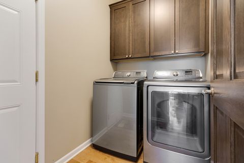 Tiny photo for 12 Baldwin Court, Lake In The Hills, IL 60156 (MLS # 12469360)