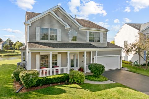 Tiny photo for 12 Baldwin Court, Lake In The Hills, IL 60156 (MLS # 12469360)