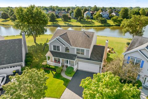 Tiny photo for 12 Baldwin Court, Lake In The Hills, IL 60156 (MLS # 12469360)