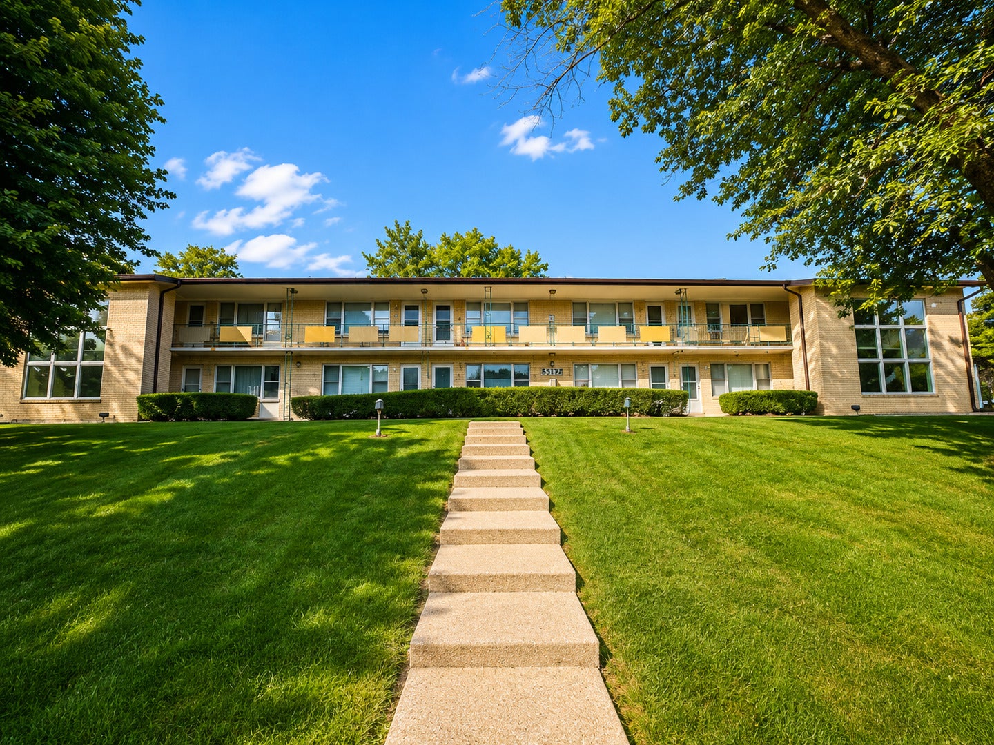 5517 King Arthur Court