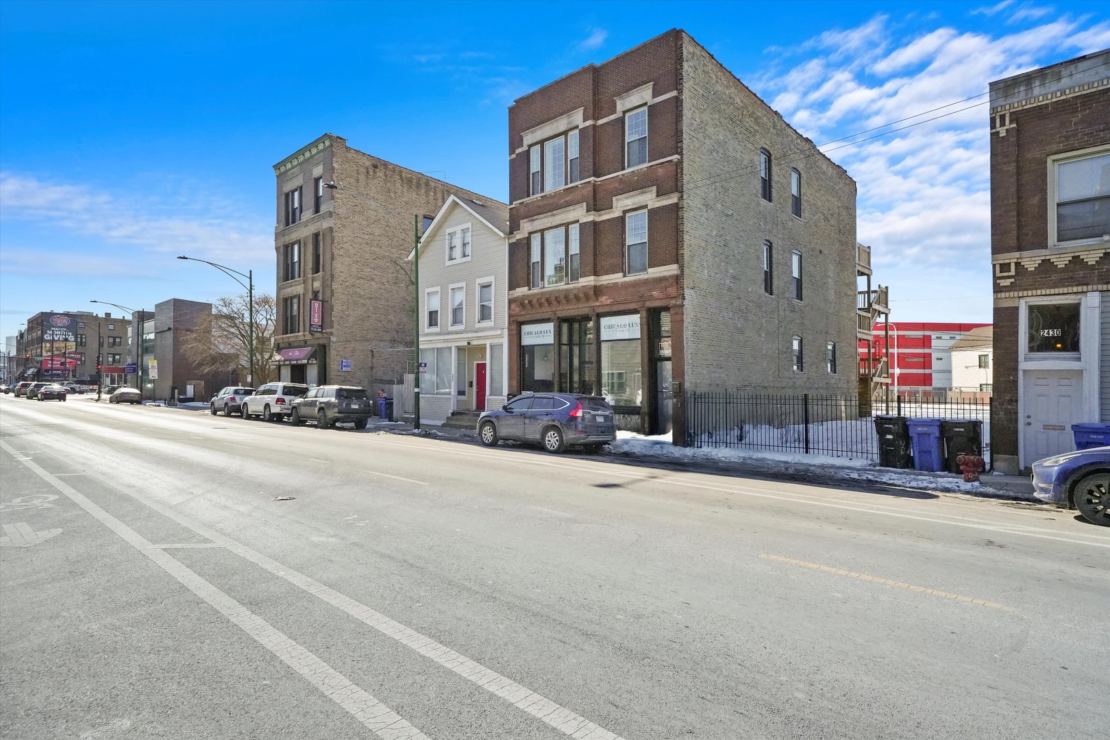 2428 N Clybourn Avenue
