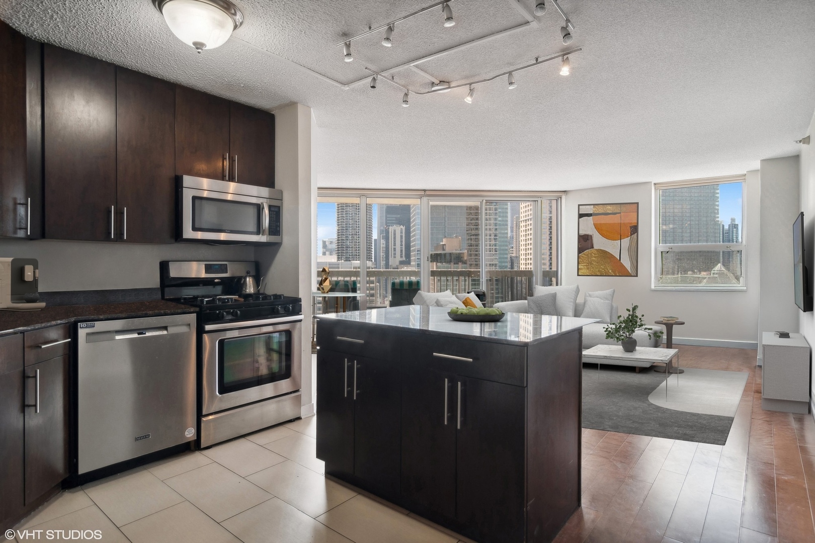 545 N Dearborn Street 2610