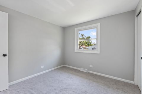 Tiny photo for 2711 Lancaster Drive, Markham, IL 60428 (MLS # 12470467)