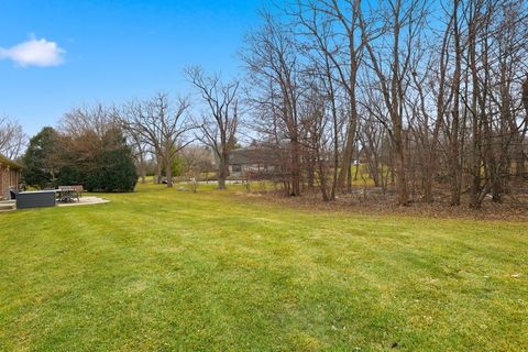 Tiny photo for 53 Darlington Drive, Hawthorn Woods, IL 60047 (MLS # 12585768)