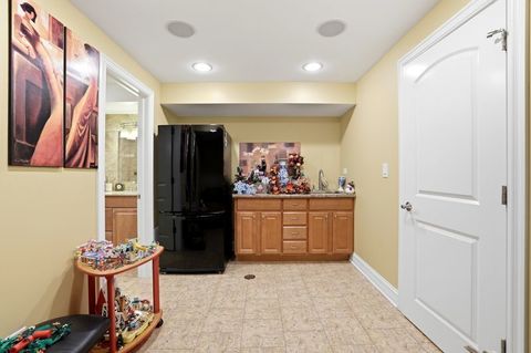 Tiny photo for 53 Darlington Drive, Hawthorn Woods, IL 60047 (MLS # 12585768)